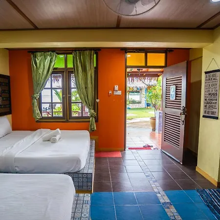 Lost Paradise Resort Batu Ferringhi Exterior photo