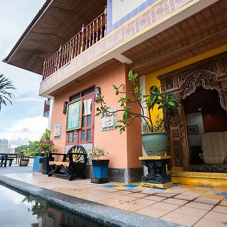 Lost Paradise Resort Batu Ferringhi Exterior photo