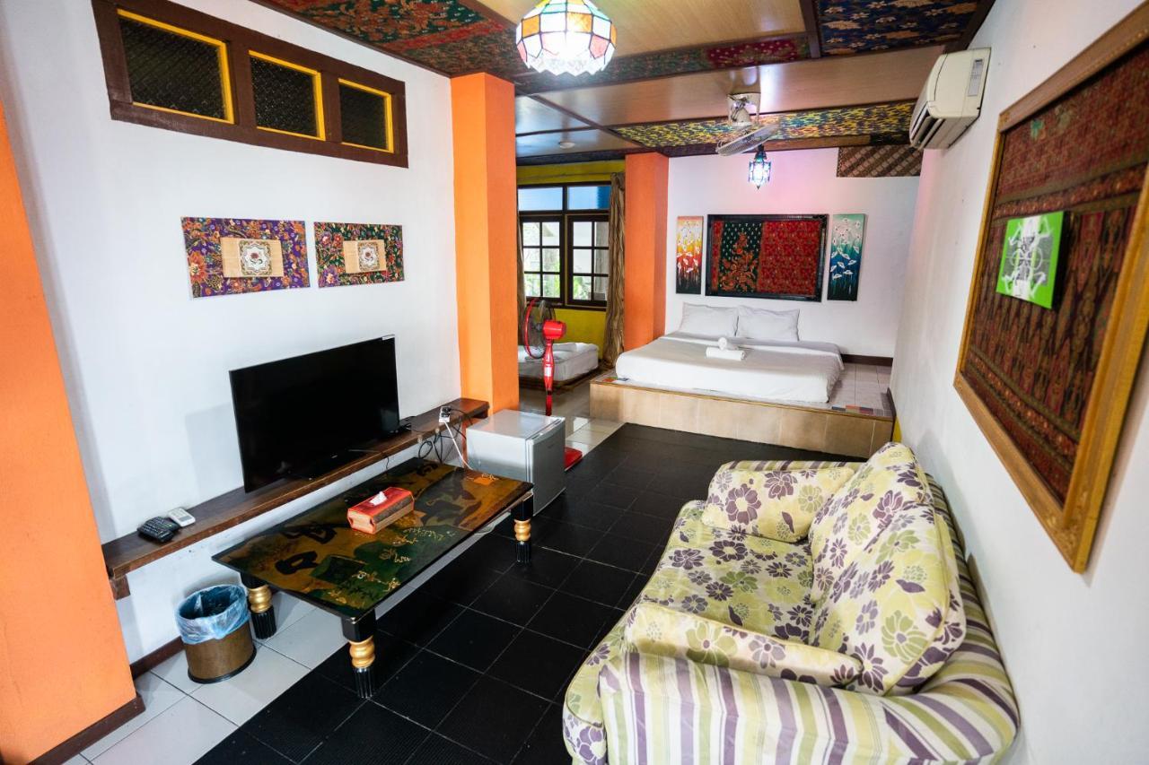 Lost Paradise Resort Batu Ferringhi