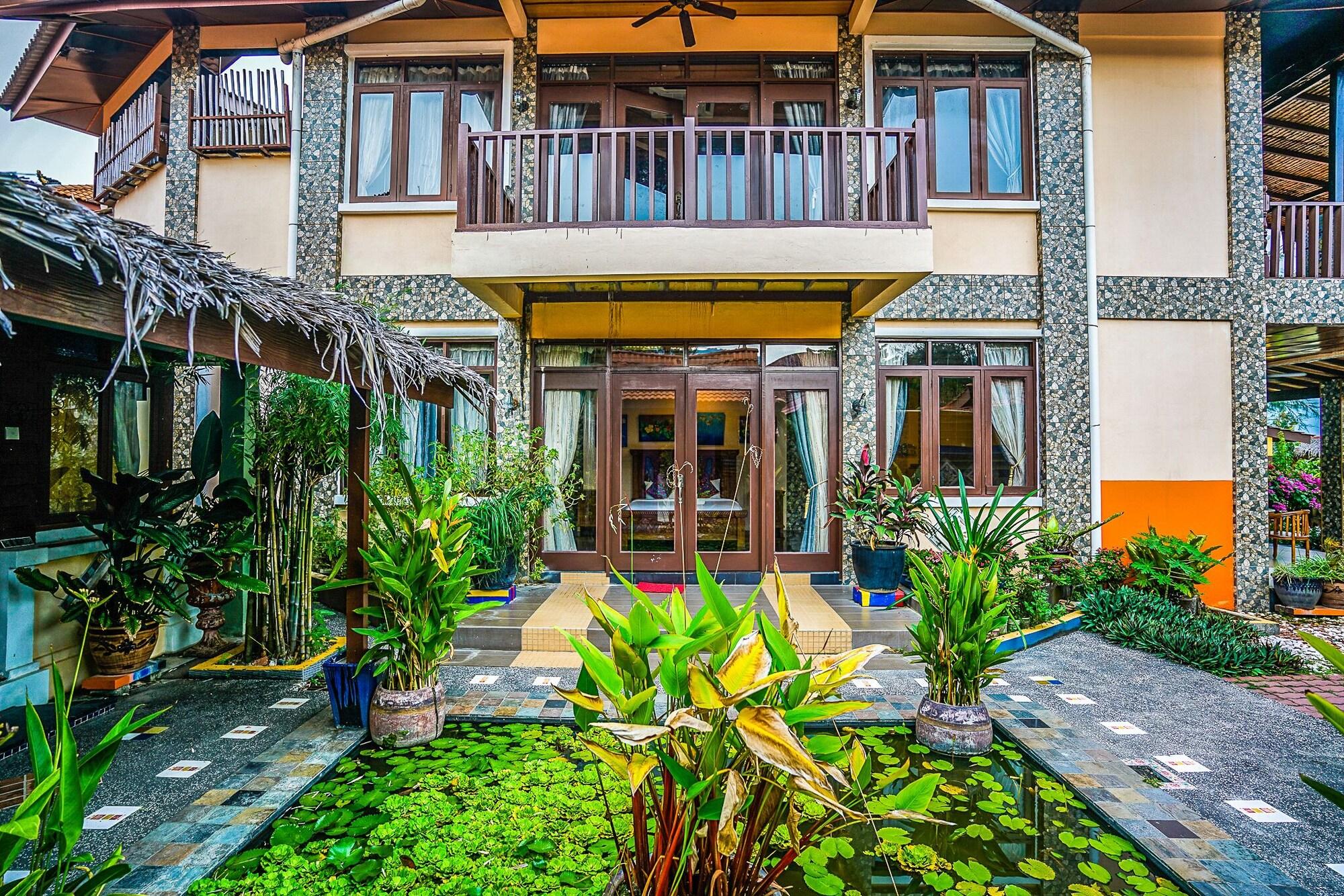 Resort Lost Paradise Batu Ferringhi
